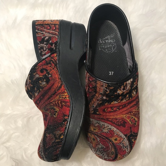 Dansko Clogs - Picture 5 of 8